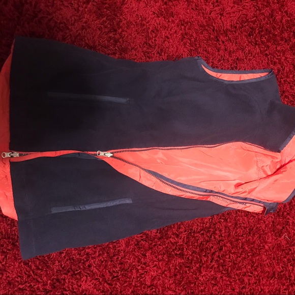 Zero Restriction Reversible All purpose Vest - Picture 2 of 6